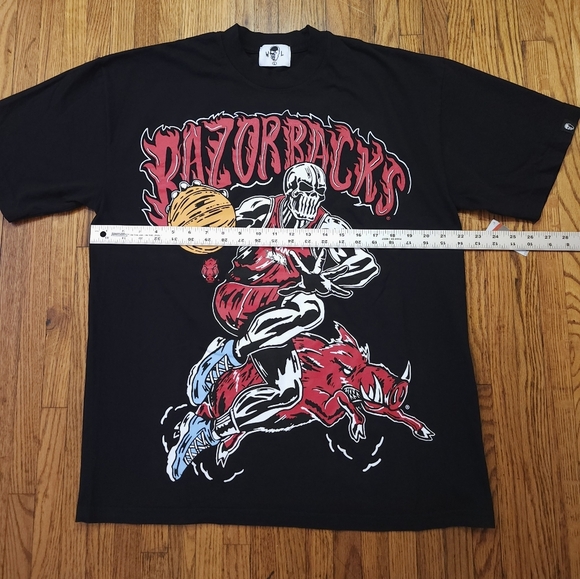 Warren Lotas Arkansas Razorbacks Basketball Tshirt Mens Size Large NEW - Picture 5 of 7